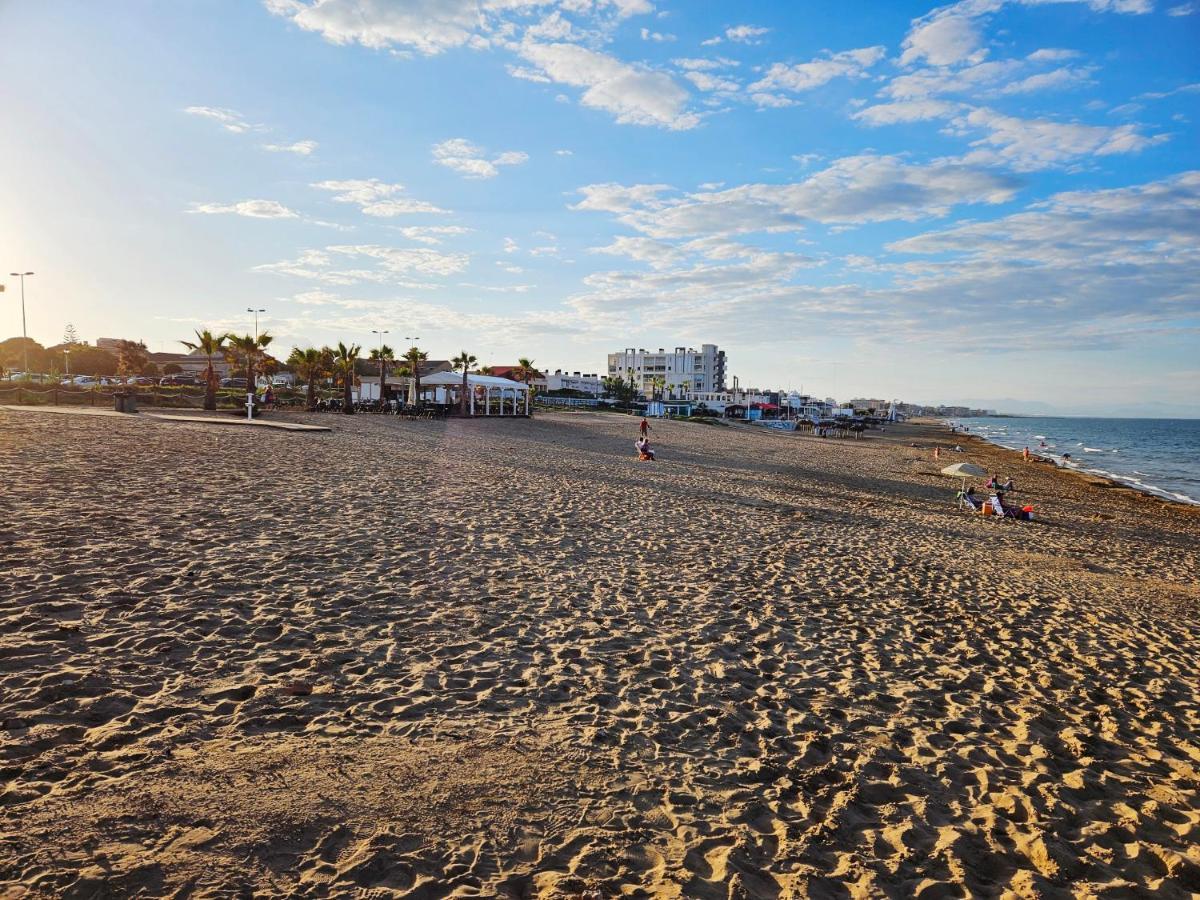 Casa De Kosma Appartement Torrevieja Buitenkant foto